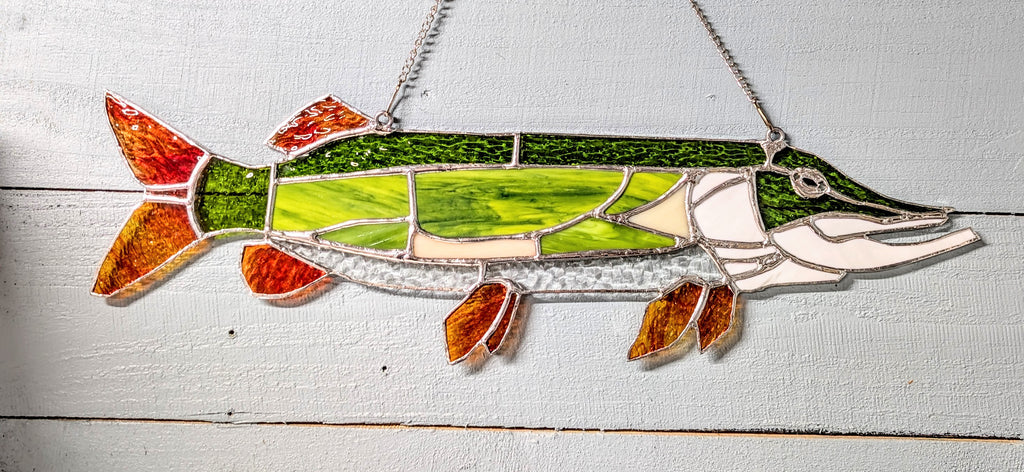 Stained Glass Northern Pike Suncatcher, Freshwater Fishing Wall Decor, Lake House Window Hanging, Fisherman Gift for Men (21x7)