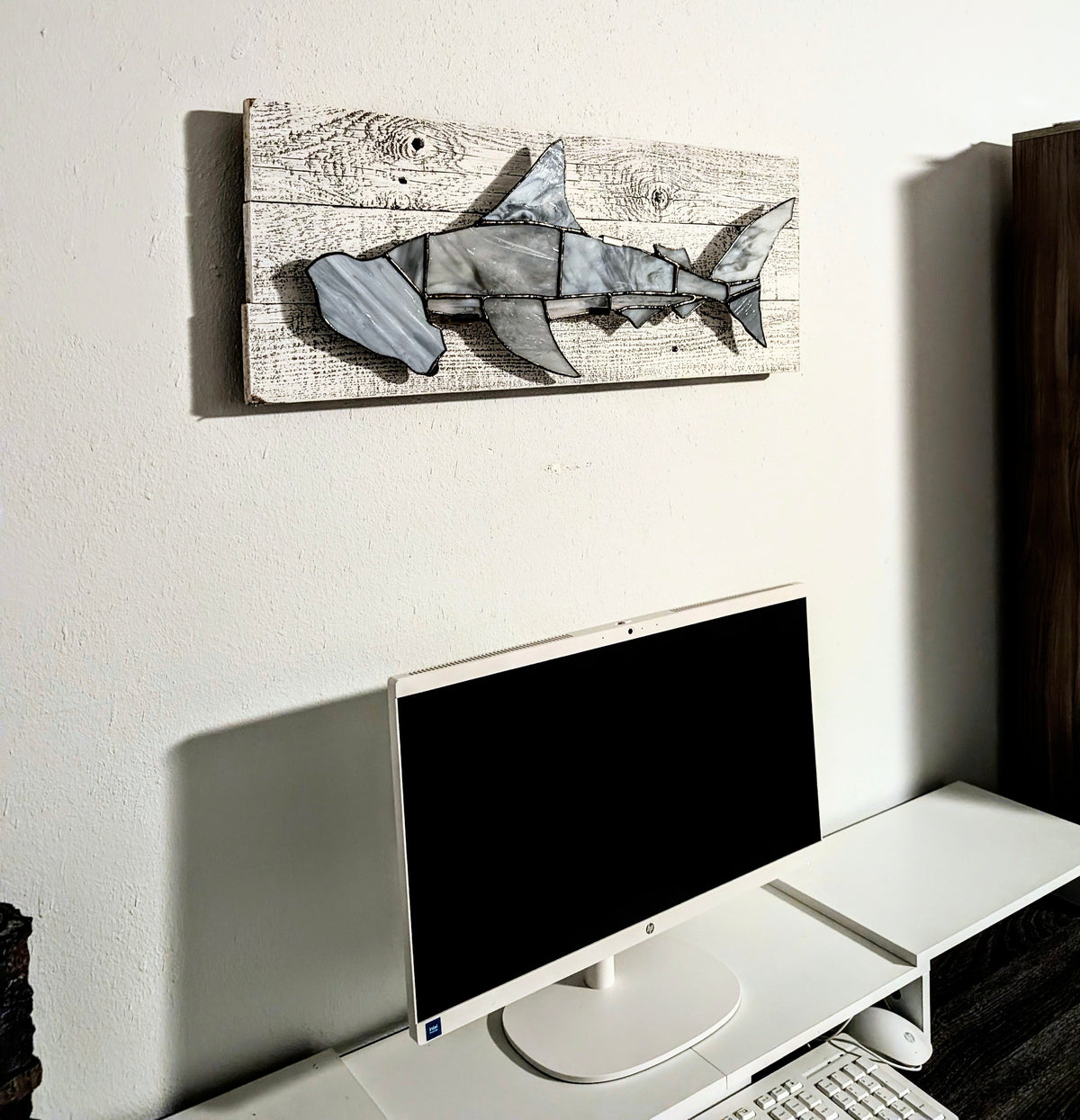 Stained Glass Hammerhead Shark on Driftwood Mount (26Wx10H)