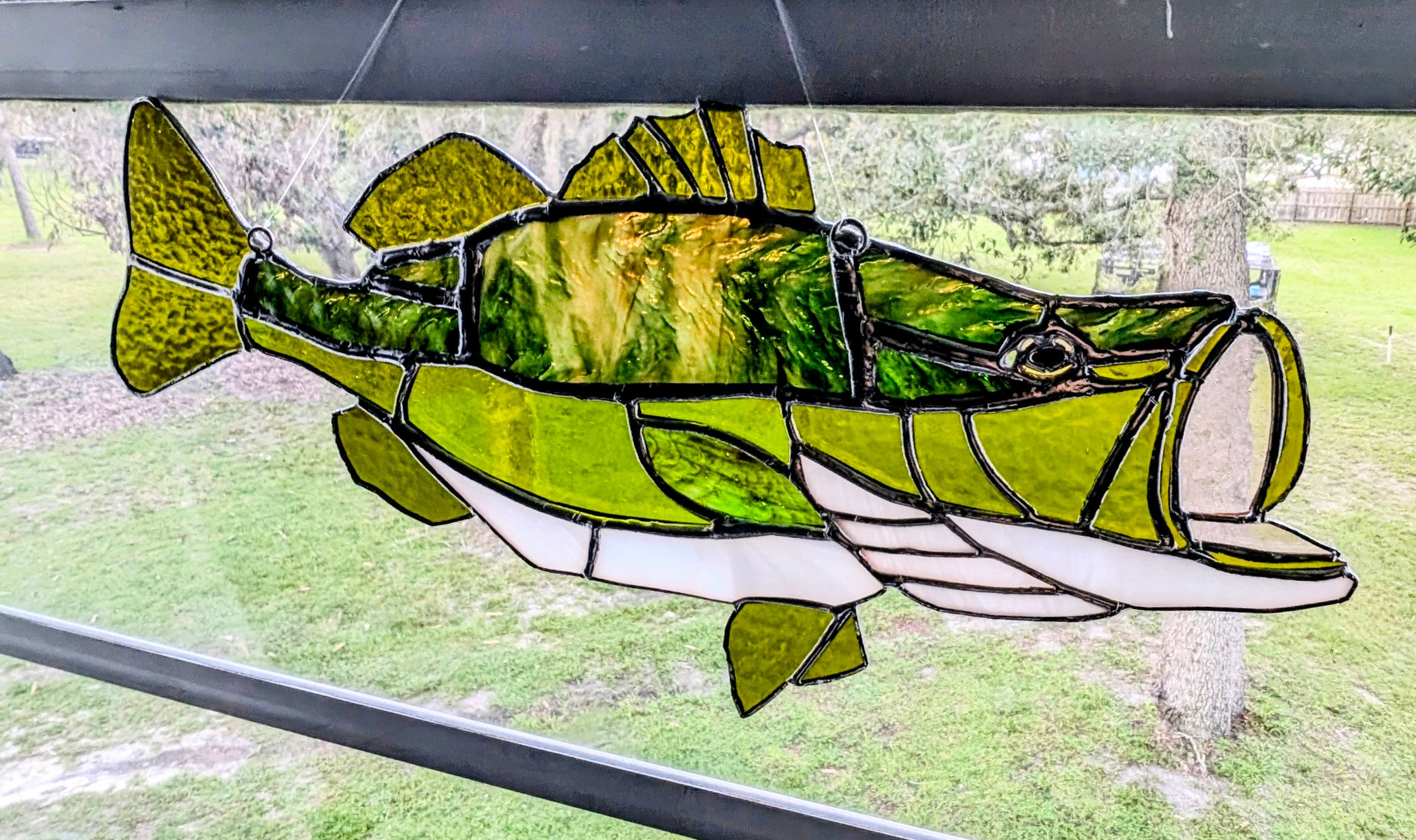 Stained Glass Largemouth Bass Suncatcher, Premium Herringbone Glass Fish Art, Luxury Cabin & Lake House Decor, 18x9