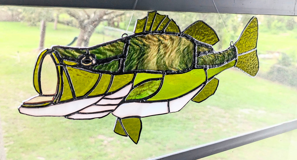 Stained Glass Largemouth Bass Suncatcher, Premium Herringbone Glass Fish Art, Luxury Cabin & Lake House Decor, 18x9