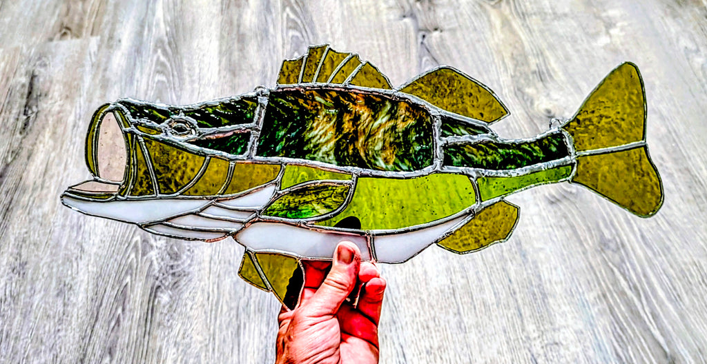 Stained Glass Largemouth Bass Suncatcher, Premium Herringbone Glass Fish Art, Luxury Cabin & Lake House Decor, 18x9