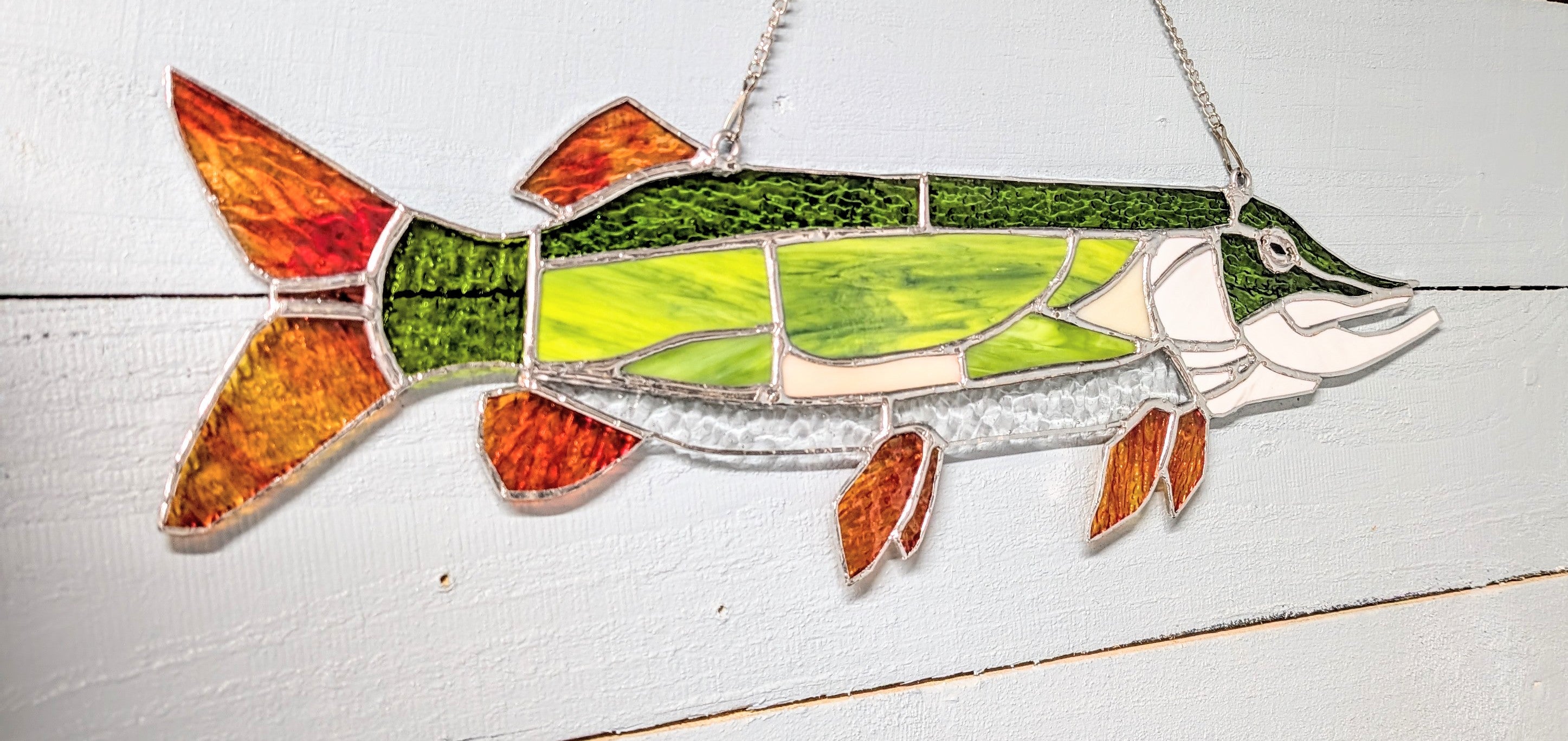 Stained Glass Northern Pike Suncatcher, Freshwater Fishing Wall Decor, Lake House Window Hanging, Fisherman Gift for Men (21x7)