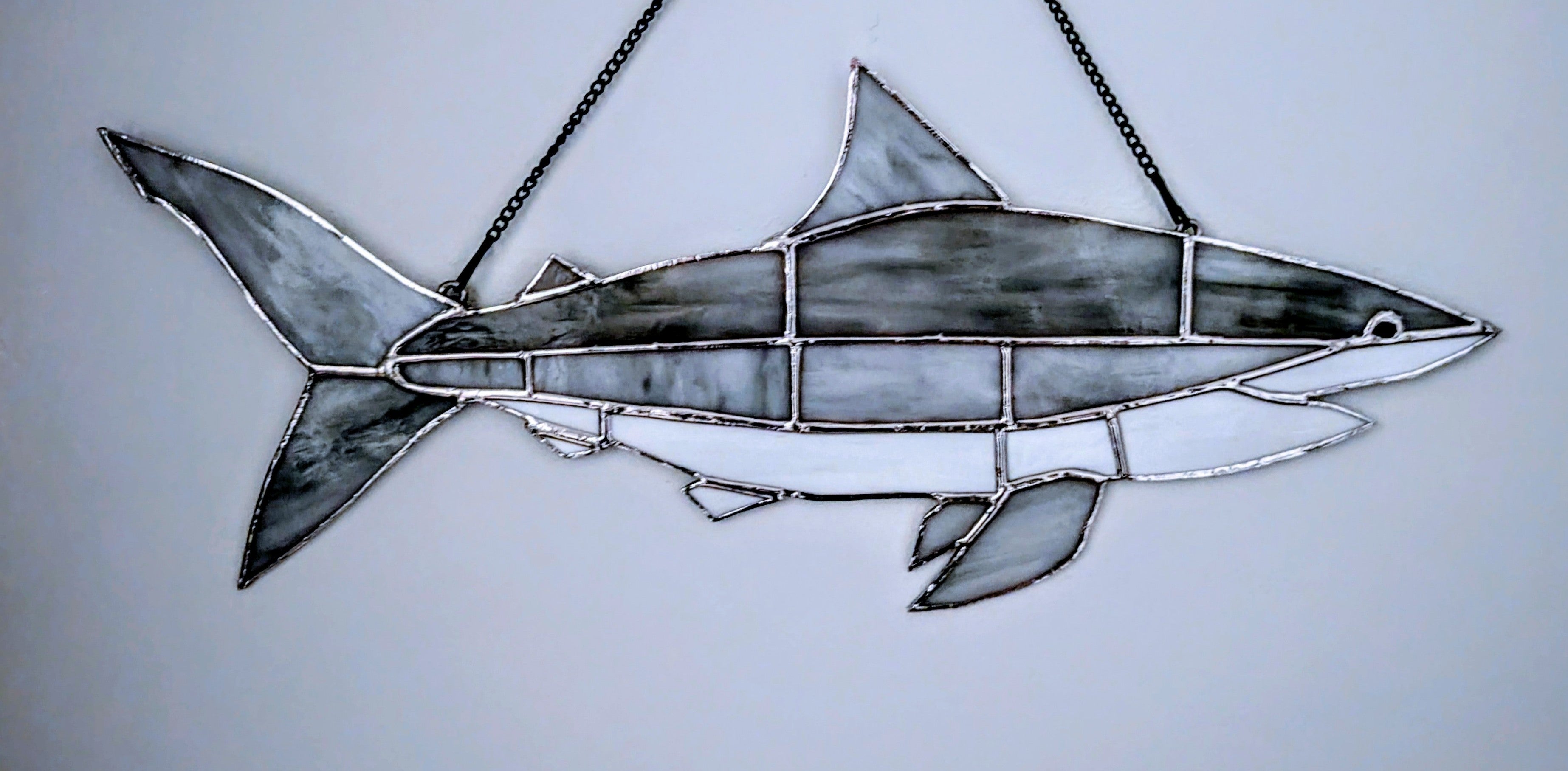 Stained Glass Mako Shark Suncatcher, Saltwater Fishing Gift, Modern Beach House Window Art, Coastal Marine Wildlife Decor Panel (21x7)