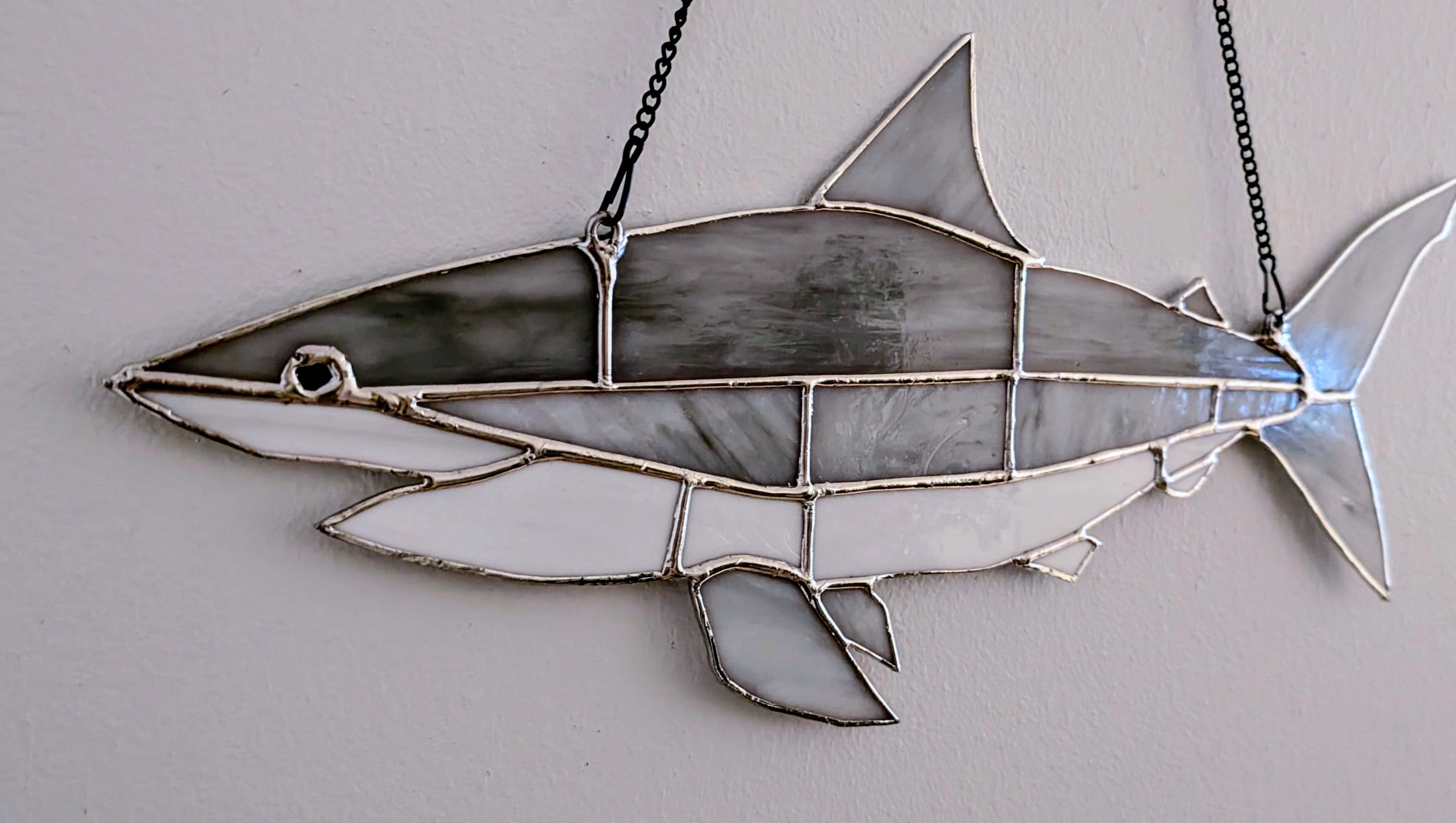 Stained Glass Mako Shark Suncatcher, Saltwater Fishing Gift, Modern Beach House Window Art, Coastal Marine Wildlife Decor Panel (21x7)
