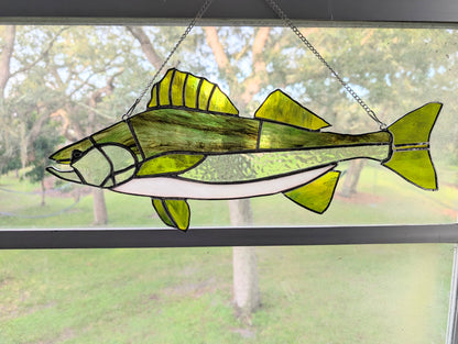 Stained Glass Walleye Fish  (18Wx8H)