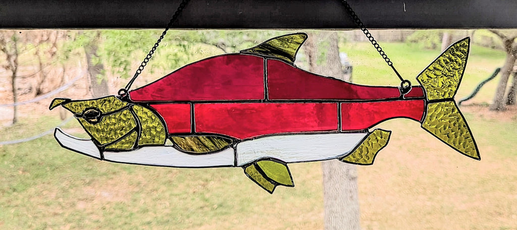 Stained Glass Sockeye Salmon Suncatcher – Vibrant River Fish Wall Art & Lake House Decor, Freshwater Sportfishing Gift (18Wx7H)