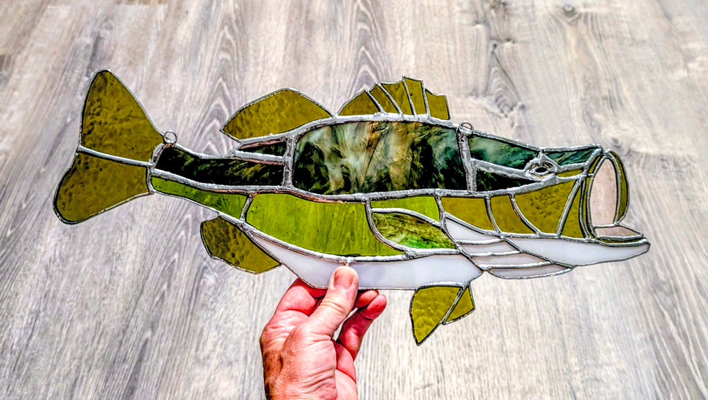 Stained Glass Largemouth Bass Suncatcher, Premium Herringbone Glass Fish Art, Luxury Cabin & Lake House Decor, 18x9