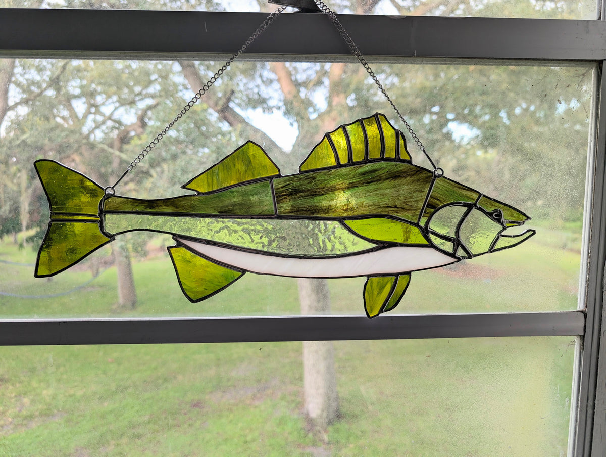 Stained Glass Walleye Fish  (18Wx8H)