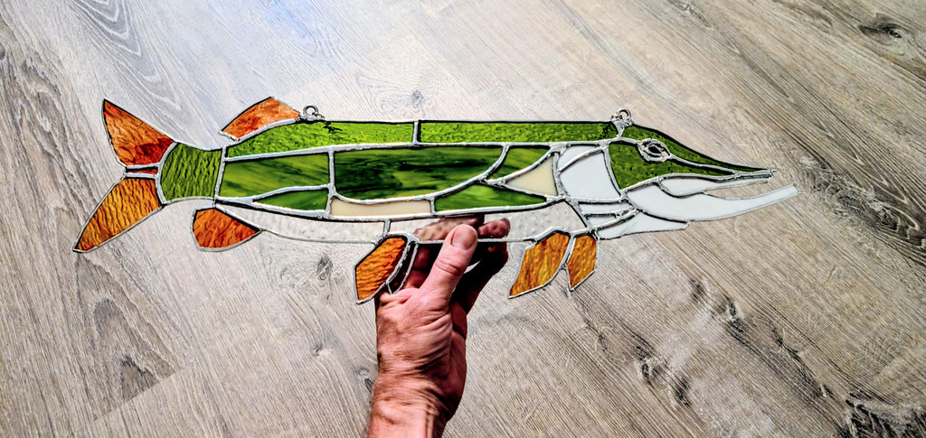 Stained Glass Northern Pike Suncatcher, Freshwater Fishing Wall Decor, Lake House Window Hanging, Fisherman Gift for Men (21x7)