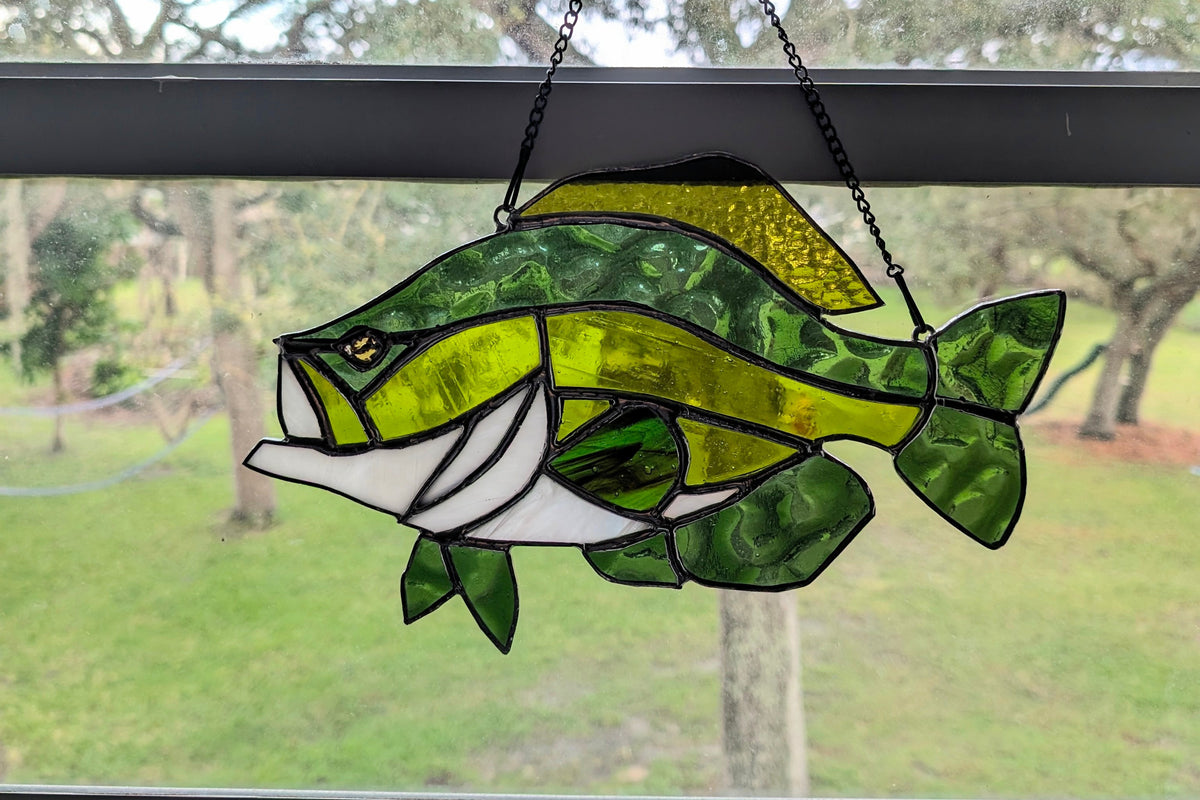 Stained Glass Crappie Fish (12W x 8H)